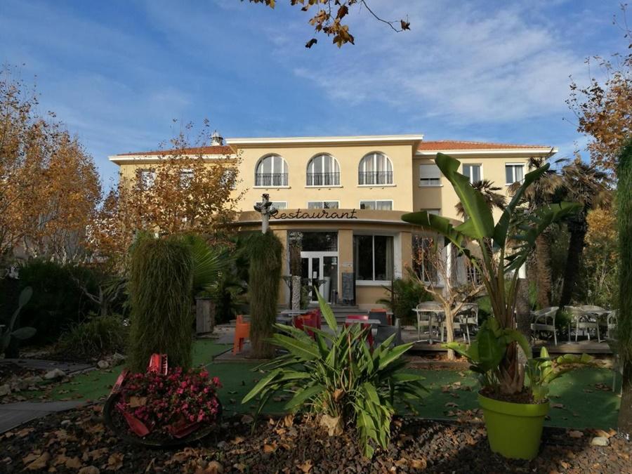 Hotel Adonis Grand Des Bains 2*