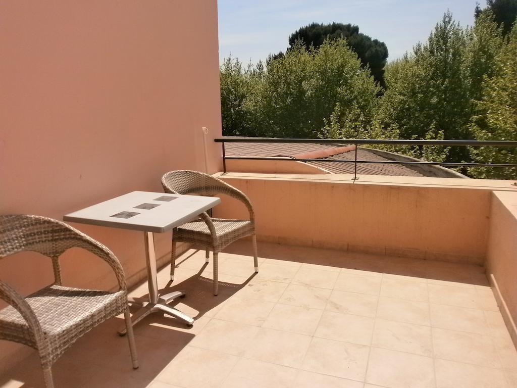 Adonis Grand Des Bains 2* Sanary-sur-Mer