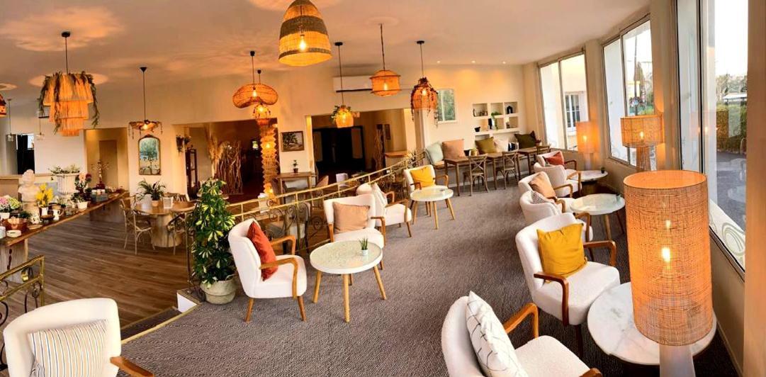 Adonis Grand Des Bains 2* Sanary-sur-Mer